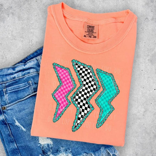 Cutie Checkered Lightning Bolts - Everyday Tee